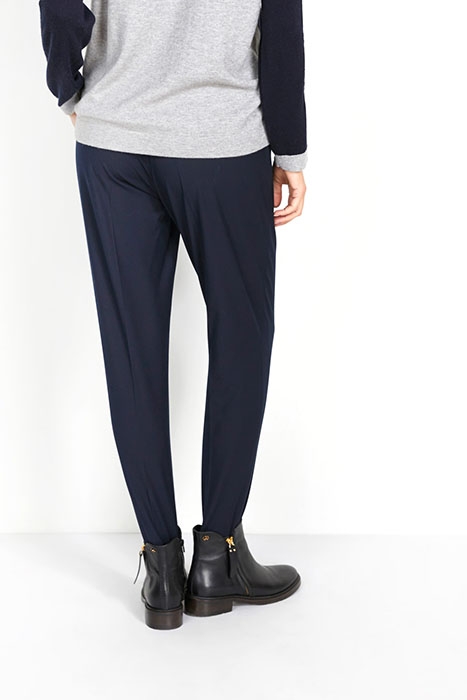 FITTED PANT ELASTIC FOOT END BLUE 3