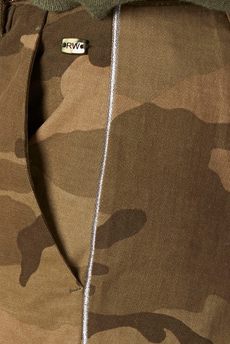 CAMOUFLAGE CHINO PANTS GREEN 6