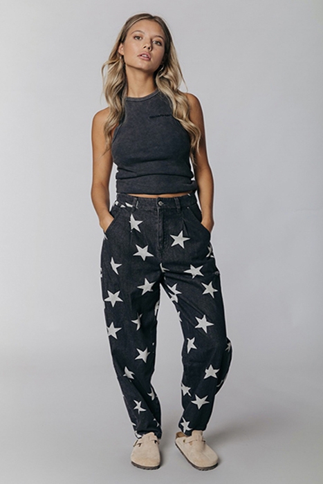 JULIA ACID WASH STAR MOMFIT PANTS GREY 3