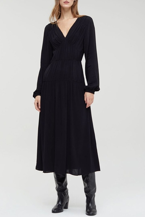 CLOSED NOELLE DRESSES BLACK 1