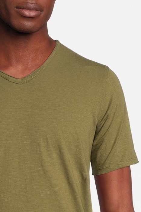 BASIC V-NECK TEE SLUB JERSEY ARMY GREEN 5