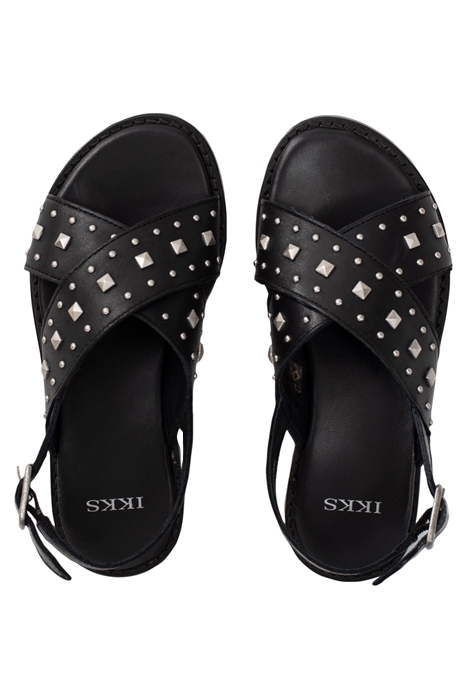 GIRLS’ BLACK STUDDED SANDALS 3