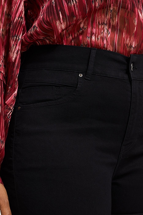 LADIES HIGH RISE DENIM SHORT WITH STRETCH - CURVE BLACK 5