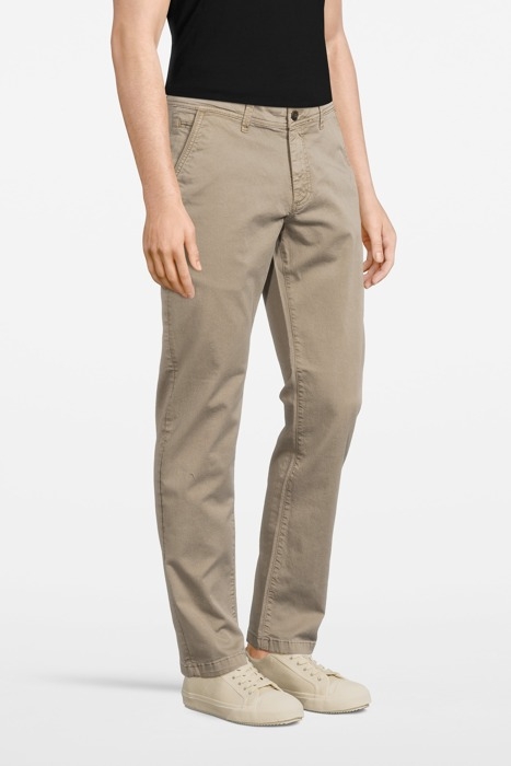 VICTOR CHINO WARM STONE 4