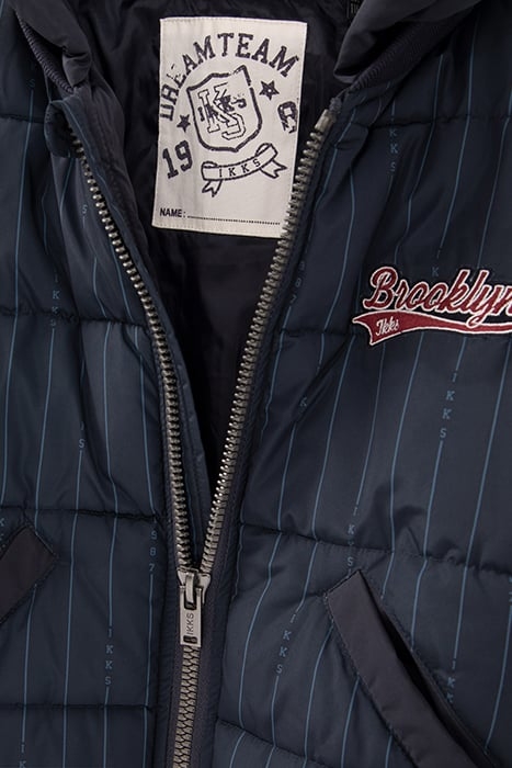 BOYS’ NAVY STRIPED PRINT PADDED JACKET 4