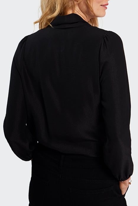 BLACK SHAWL COLLAR BLOUSE 2
