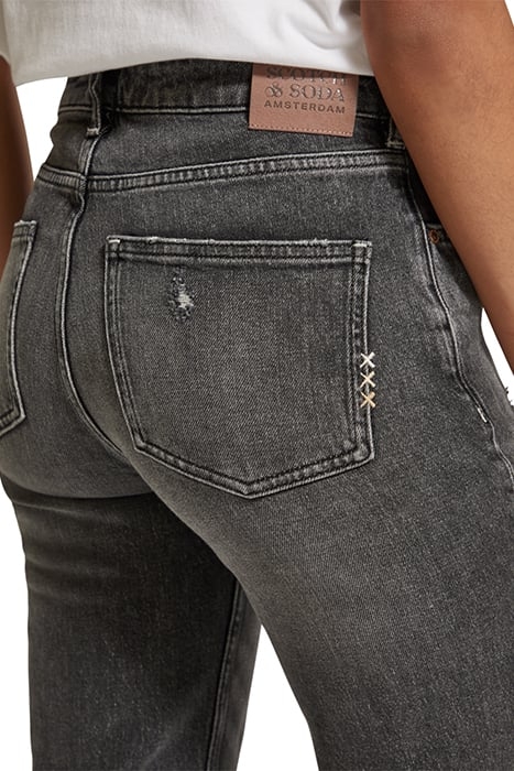 THE SKY PLUS HIGH RISE STRAIGHT JEANS – TRUE NORTH LIGHT 6