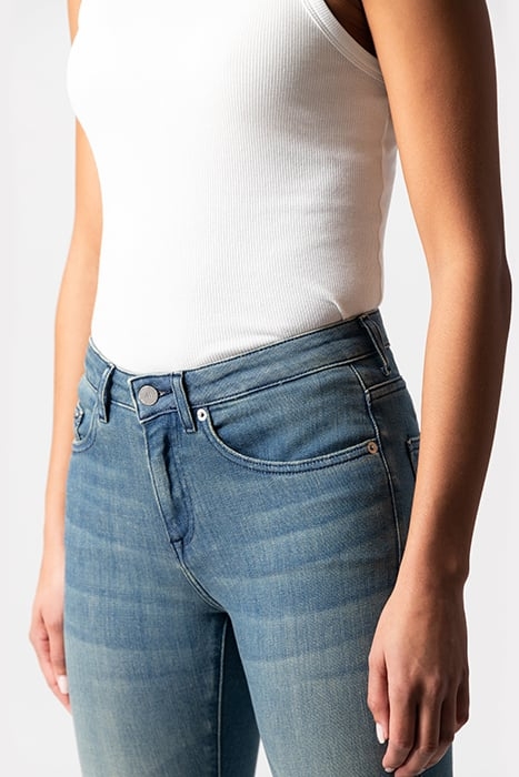 FAYE STRAIGHT - MEDIUM FADE 5