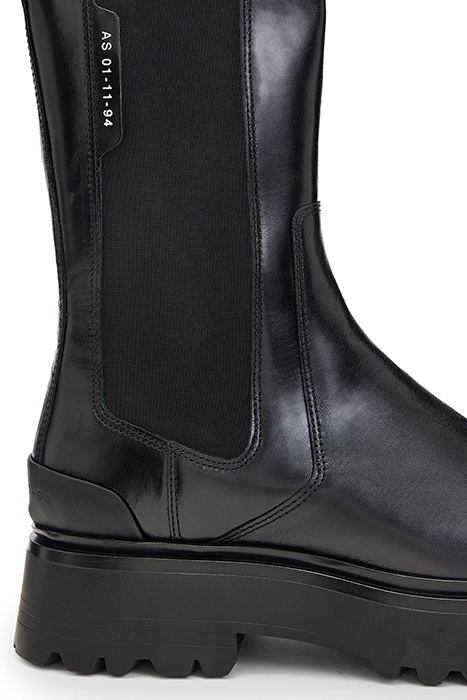 AMBER BOOT BLACK 8