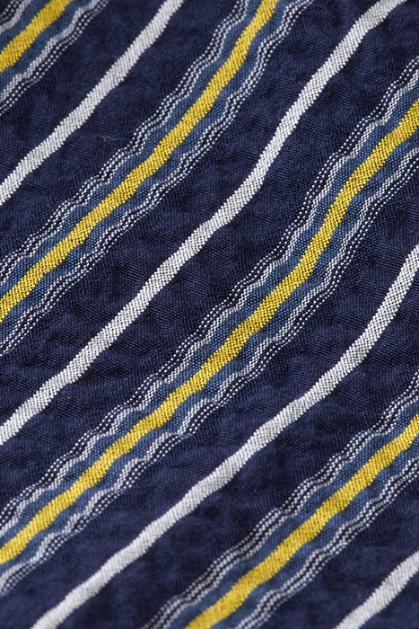 LONGER LENGTH - YARN-DYED STRIPE SEERSUCKER SHORTS NAVY/ WHI 3