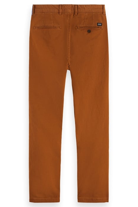 ESSENTIALS - STUART REGULAR SL WALNUT 4