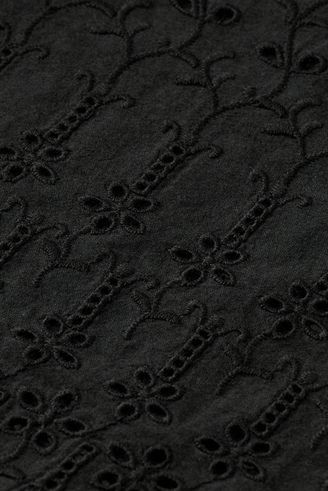 BRODERIE ANGLAISE TOP BLACK 7