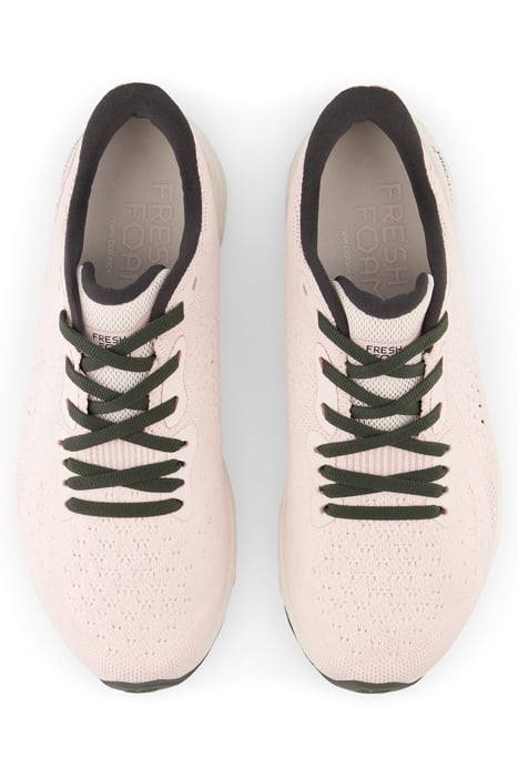 WTMPOCB2 SNEAKERS IN WASHED PINK 3