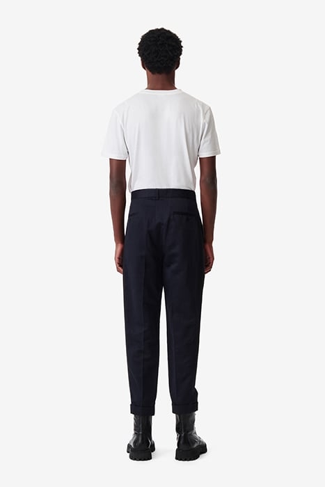 TOBIE TAILORED PANT IN NAVY 2