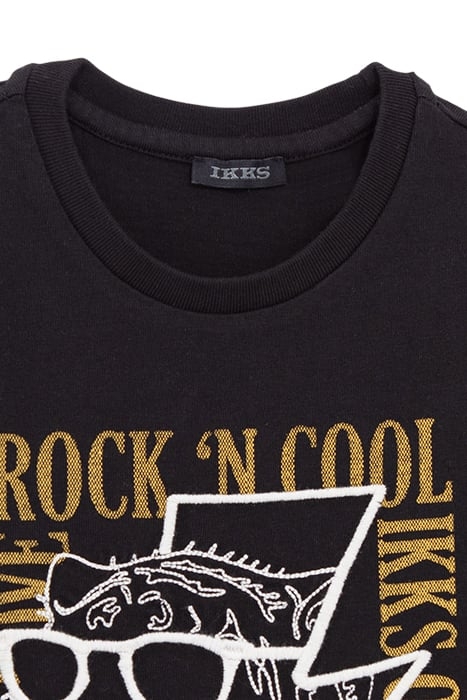 BOYS’ BLACK T-SHIRT, EMBROIDERED TIGER HEAD-GOGGLES IMAGE 3