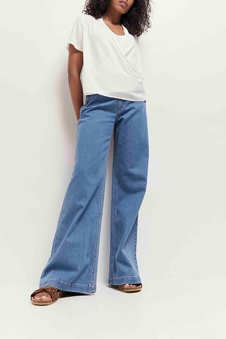 COREY - ECOVERO™ ECRU LENZING™ WRAP TOP 3