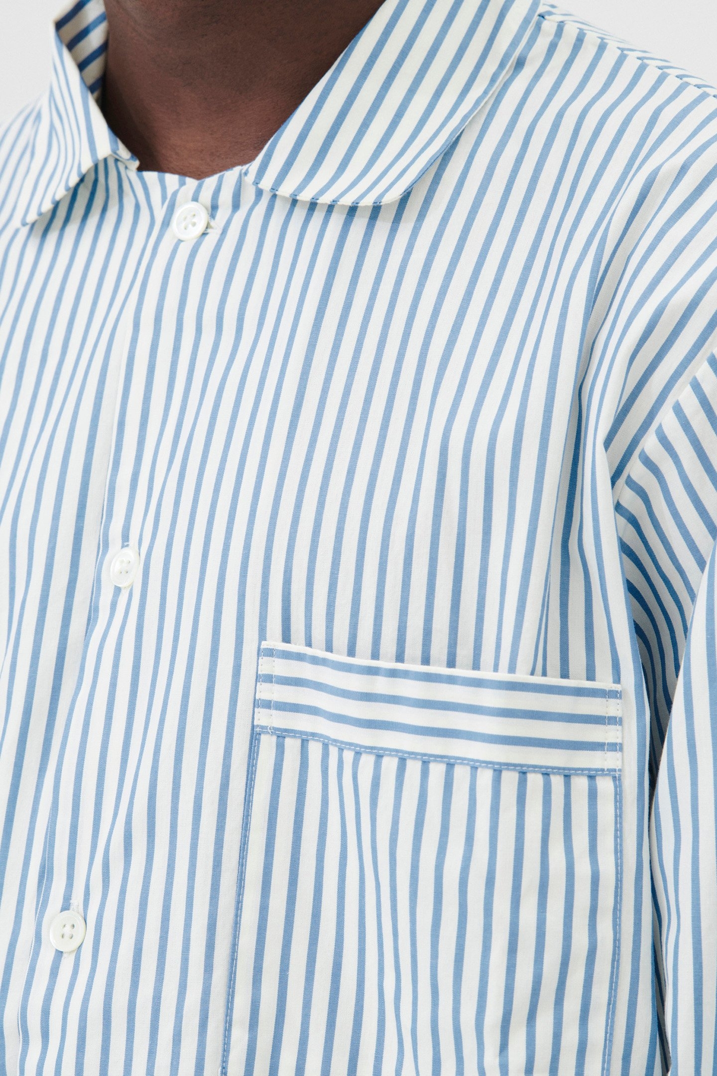 UNISEX POPLIN, PYJAMAS SHIRT PLACID BLUE STRIPES 2