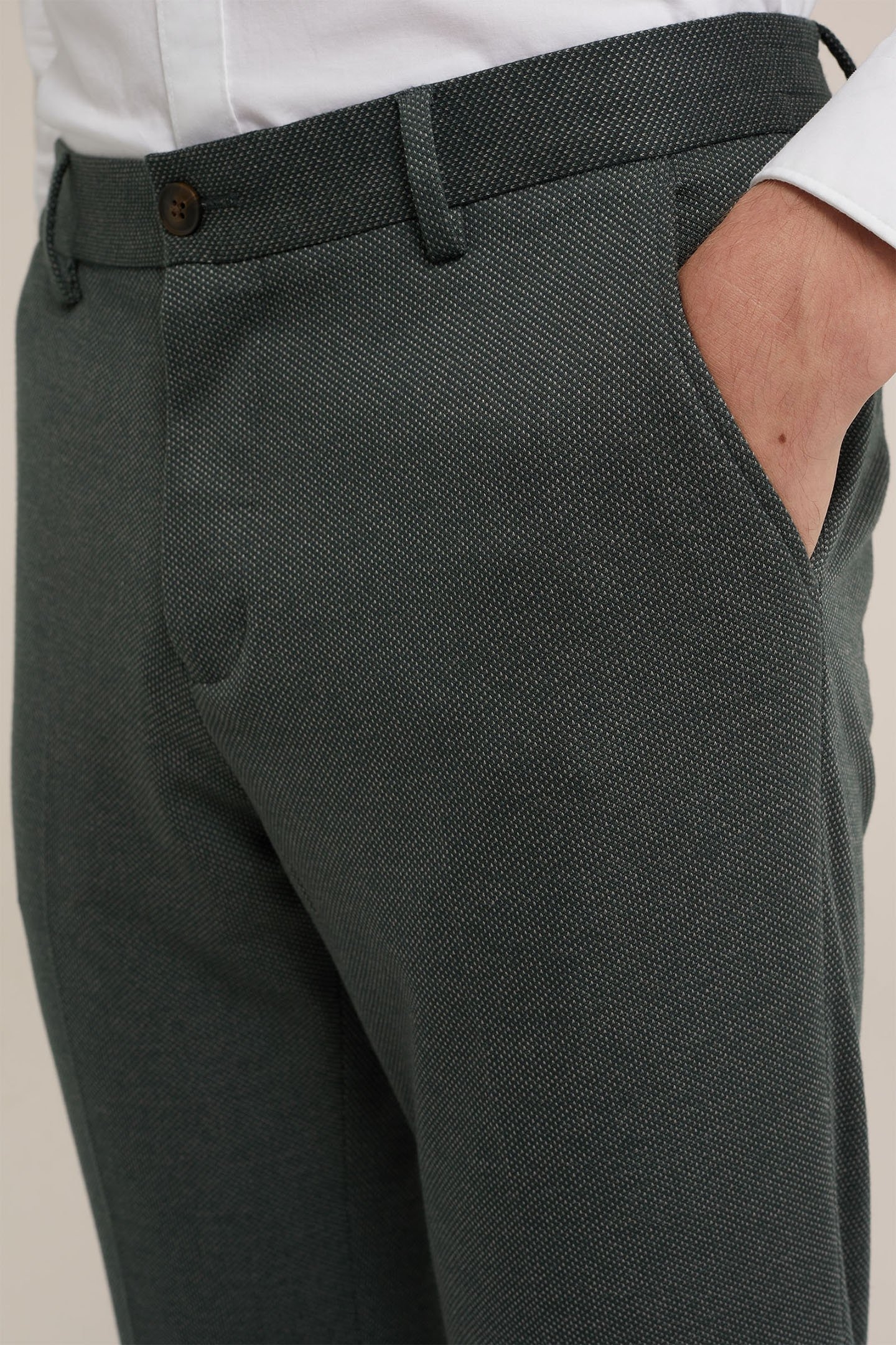 PANTALON GREYISH GREEN 5