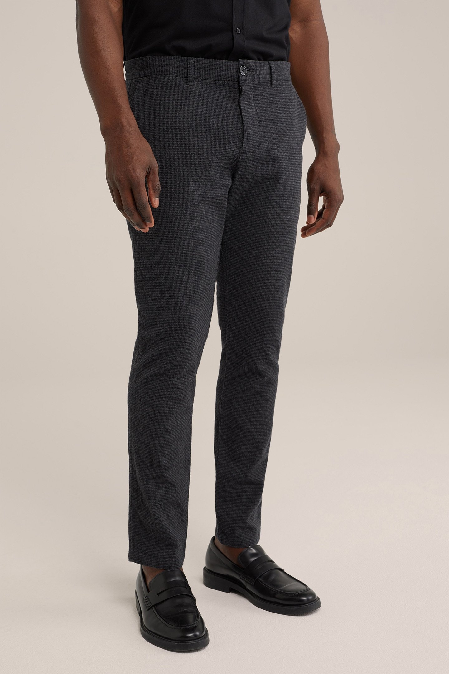 CHINO BLACK 1