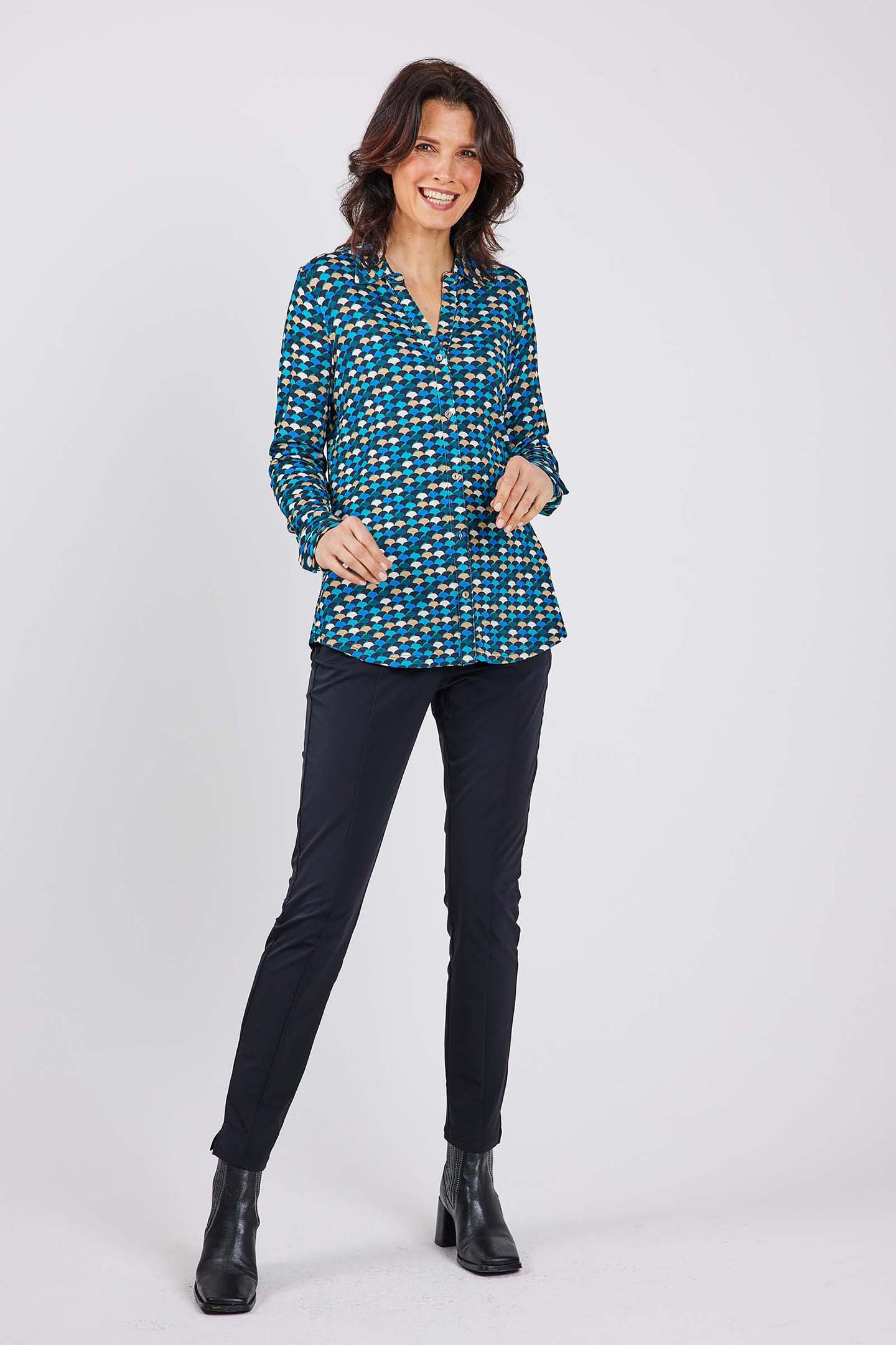 JERSEY BLOUSE GWEN CAMPANULA BLUE WITH SUNSET PRINT 2