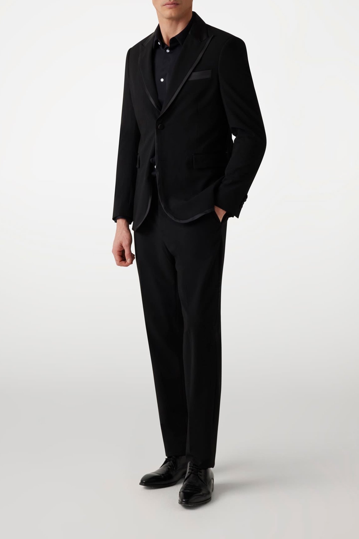 JACOB IT COLLAR SQUA JET BLACK A996 4