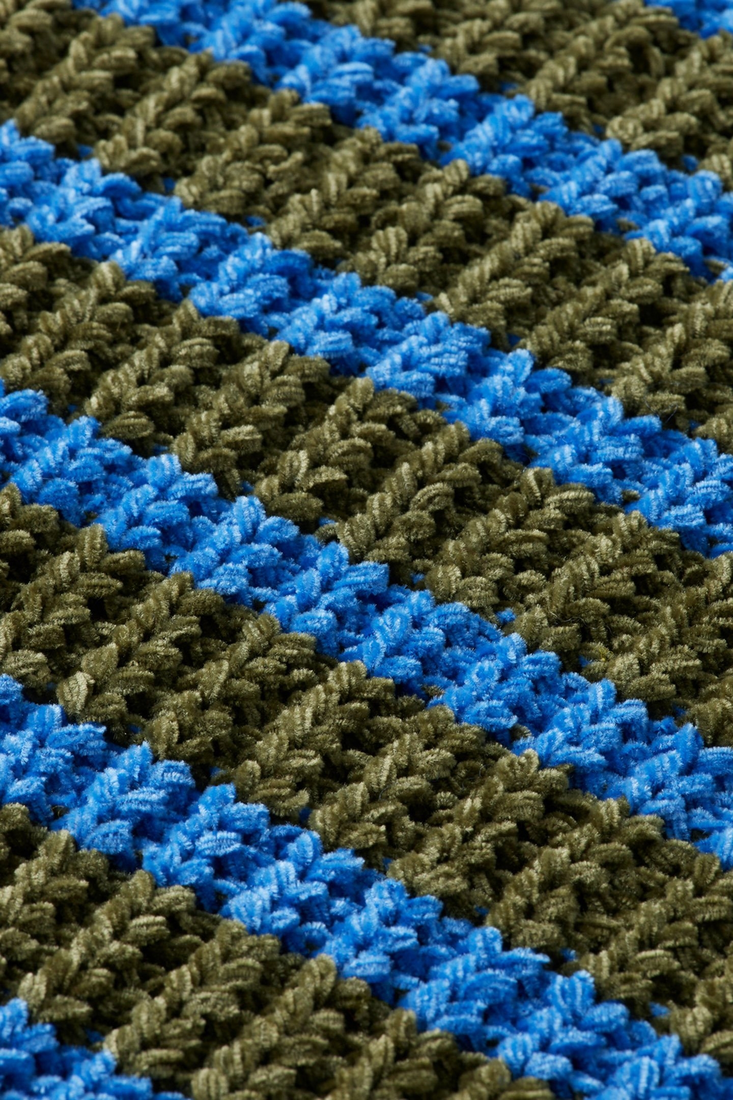 BOY CHENILLE KNIT PULLOVER MILITARY 3