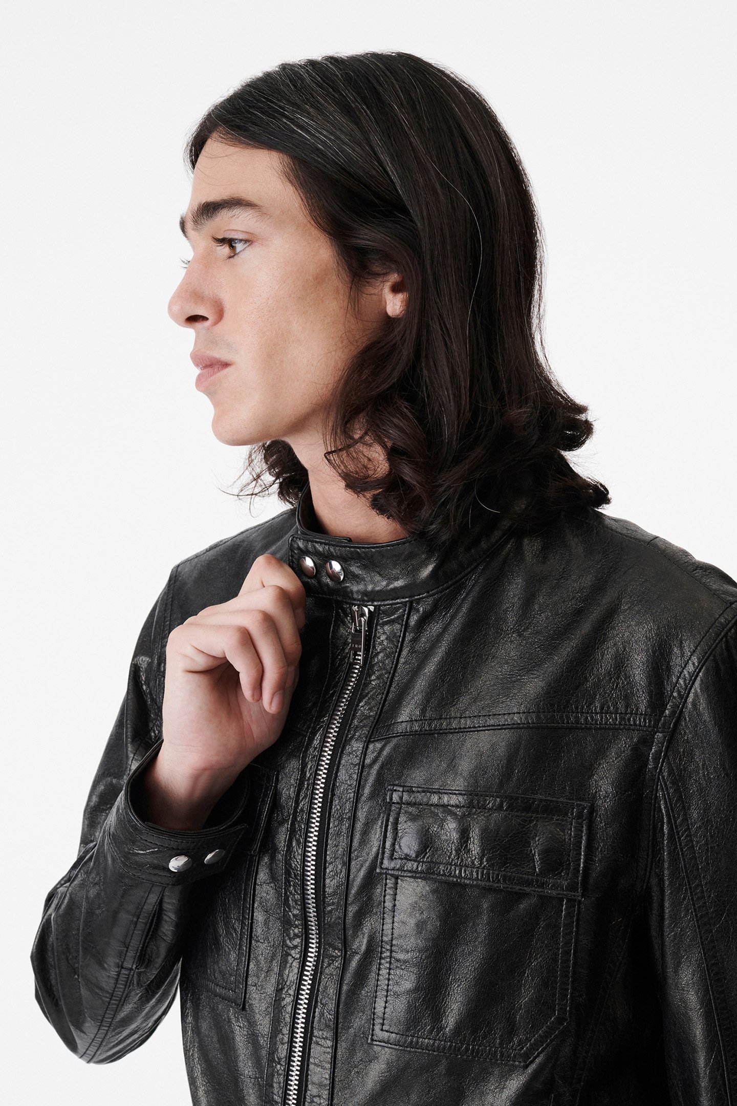 IROWN SILVER/BLACK 5