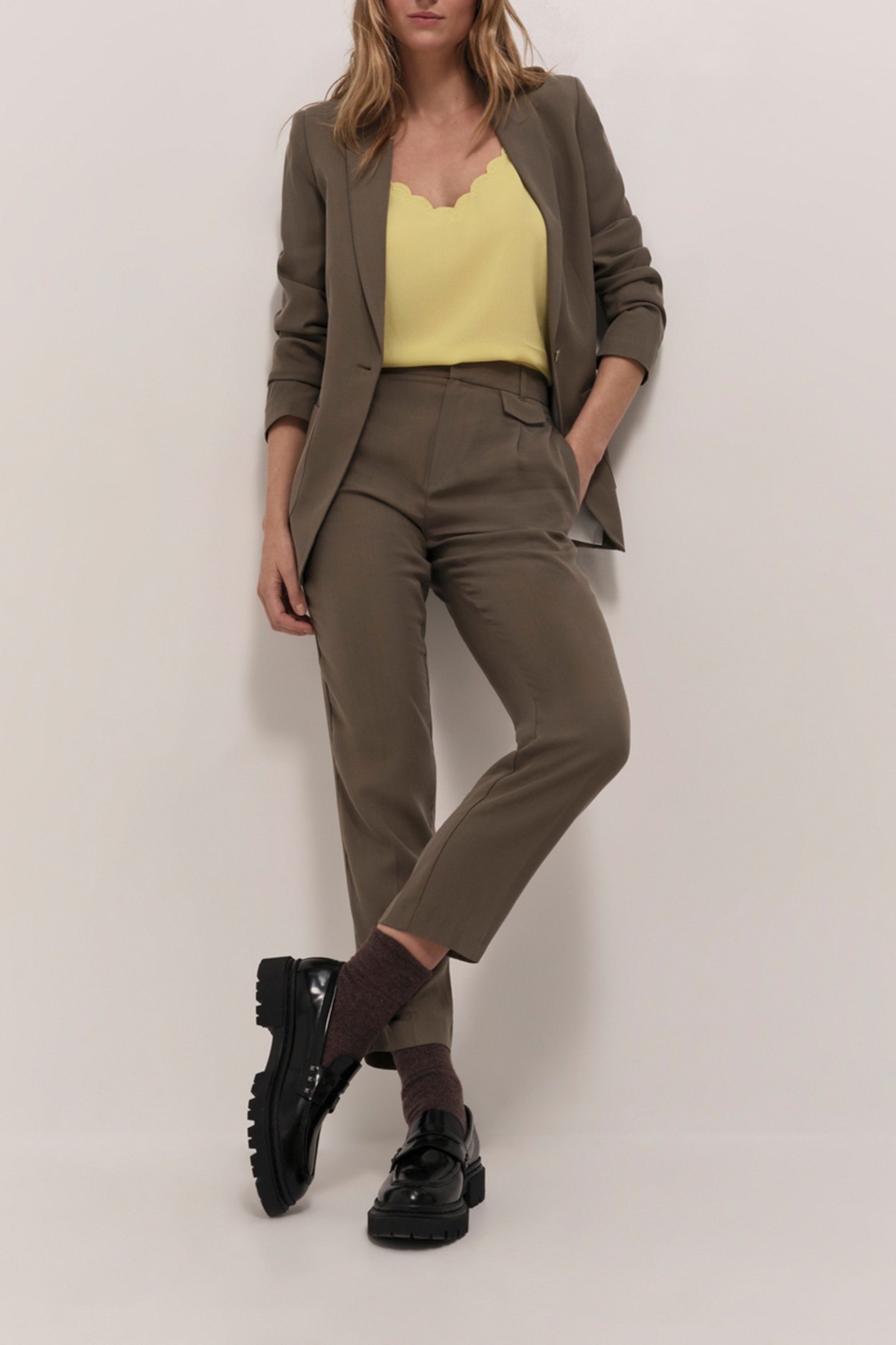 VELOUTE - VETIVER SUIT JACKET IN LYOCELL®. 3