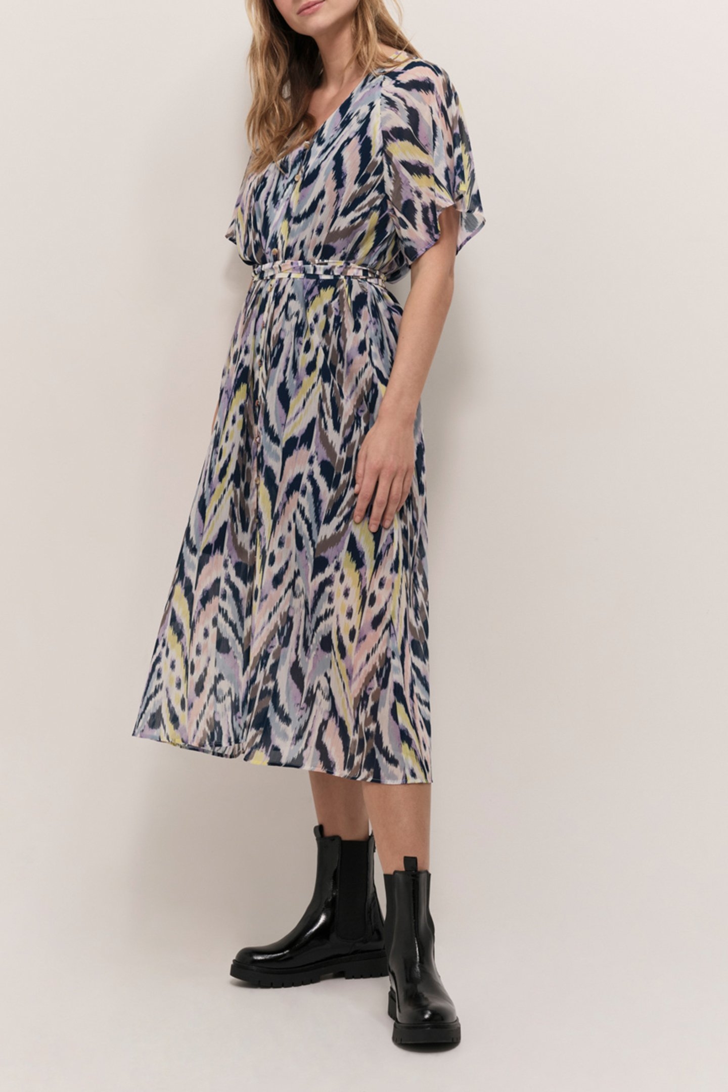 RADKA - OFF WHITE MIDI DRESS WITH LUMINESCENT IKAT PRINT 4