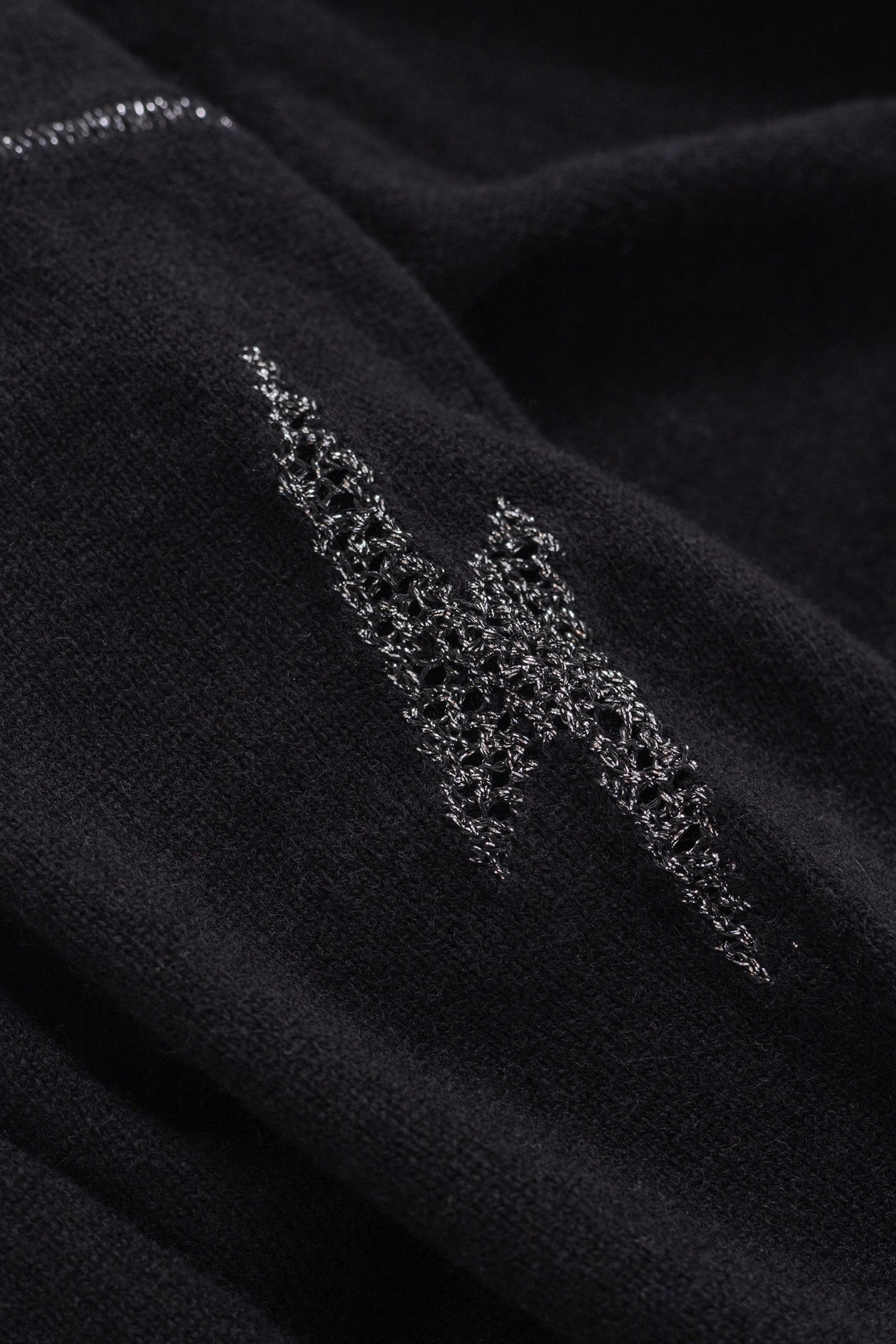 BLACK KNITTED CARDIGAN WITH STAR PATTERN SLEEVE 3