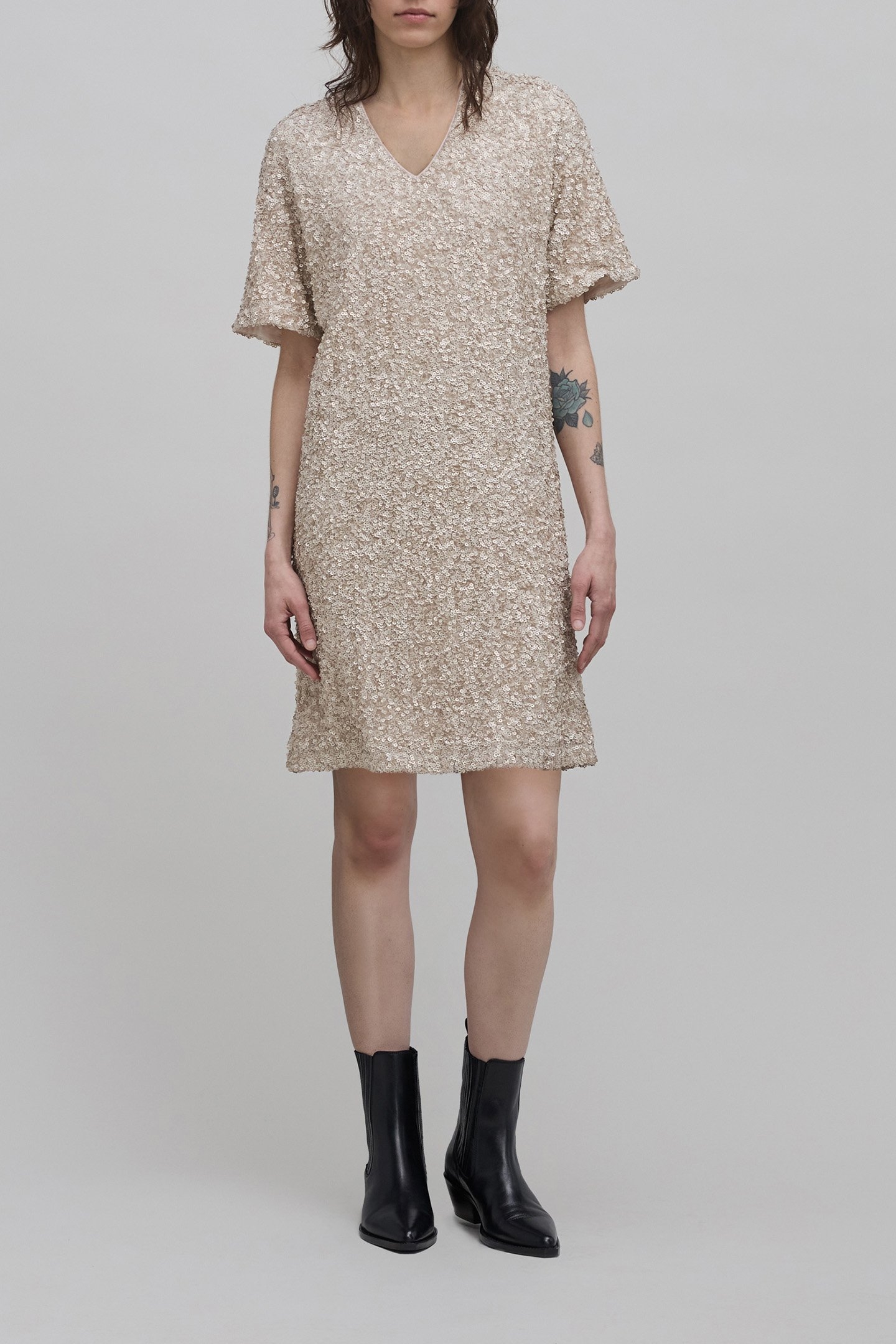 SEQUIN-EMBROIDERED CHAMPAGNE DRESS FOR WOMEN 2