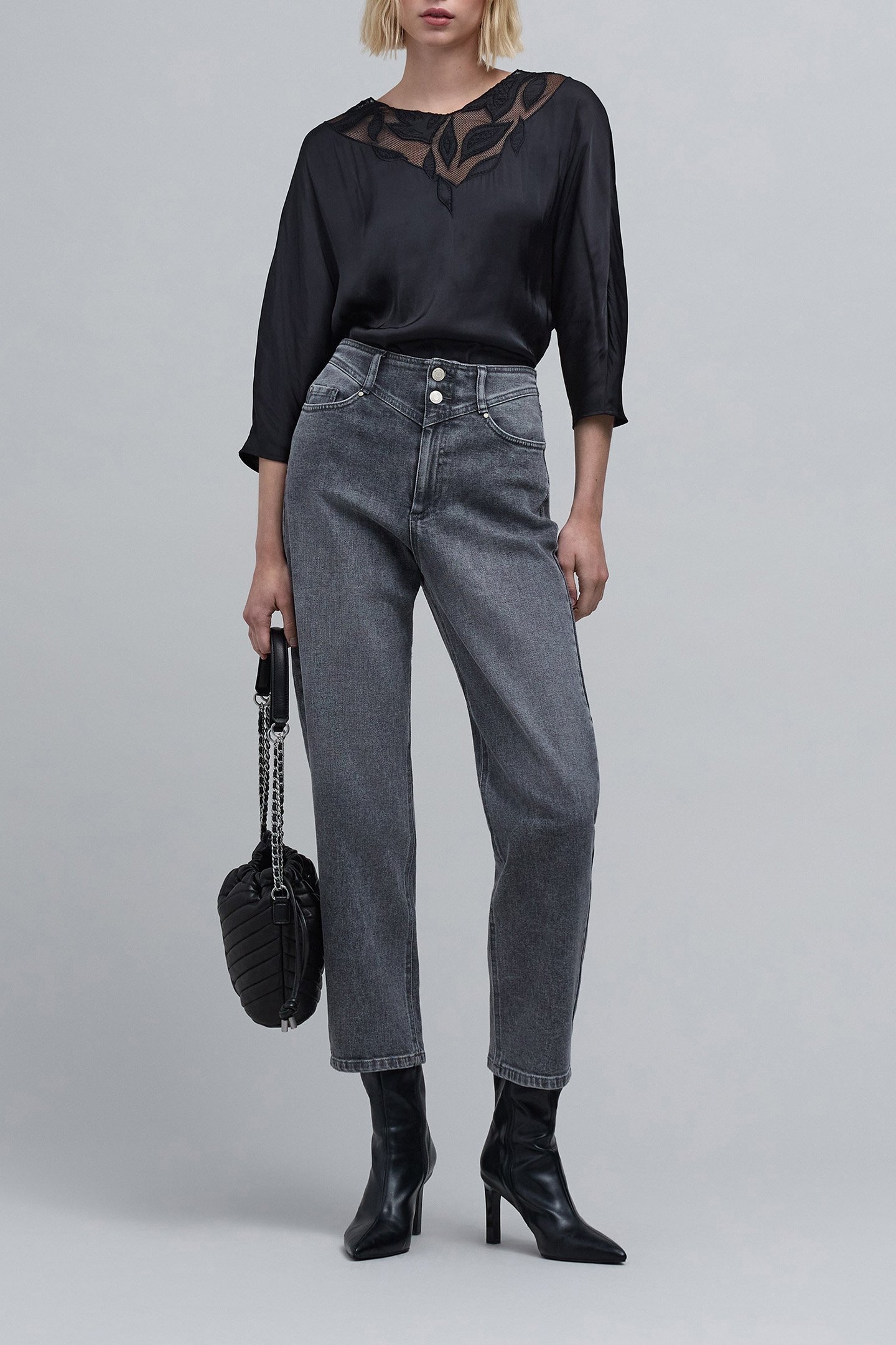 BLACK FLORAL EMBROIDERED FISHNET BLOUSE 3