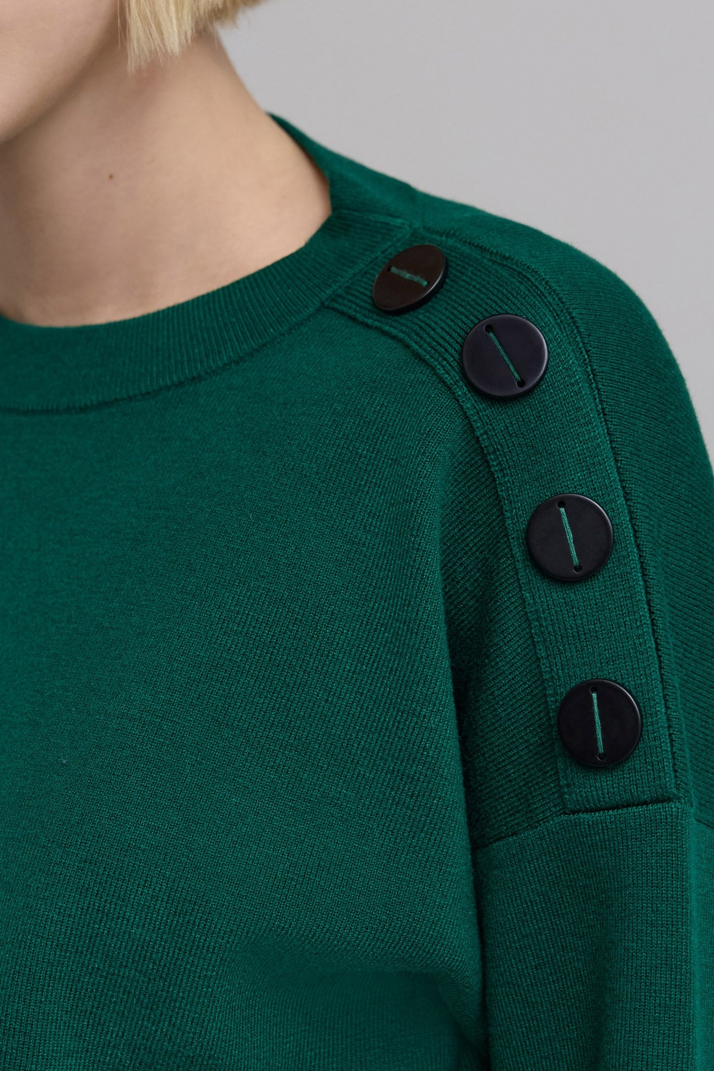 GREEN KNIT SWEATER WITH SHOULDER BUTTONS 6