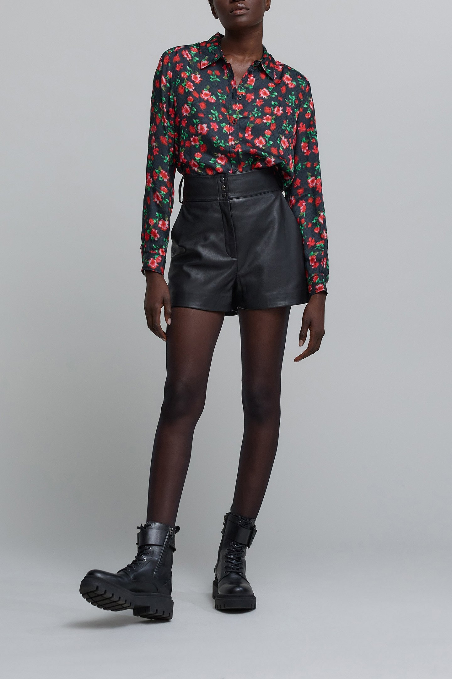 FLOWER PIXEL PRINT BLACK SHIRT 3