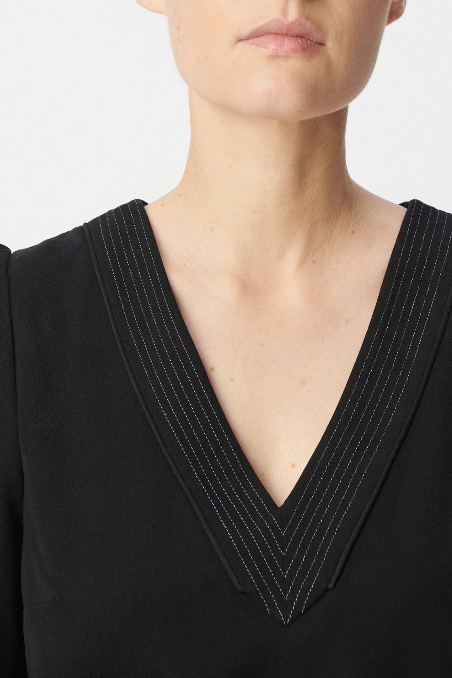 V-NECK LUREX OVERSTITCHED BLACK WRAP DRESS 6