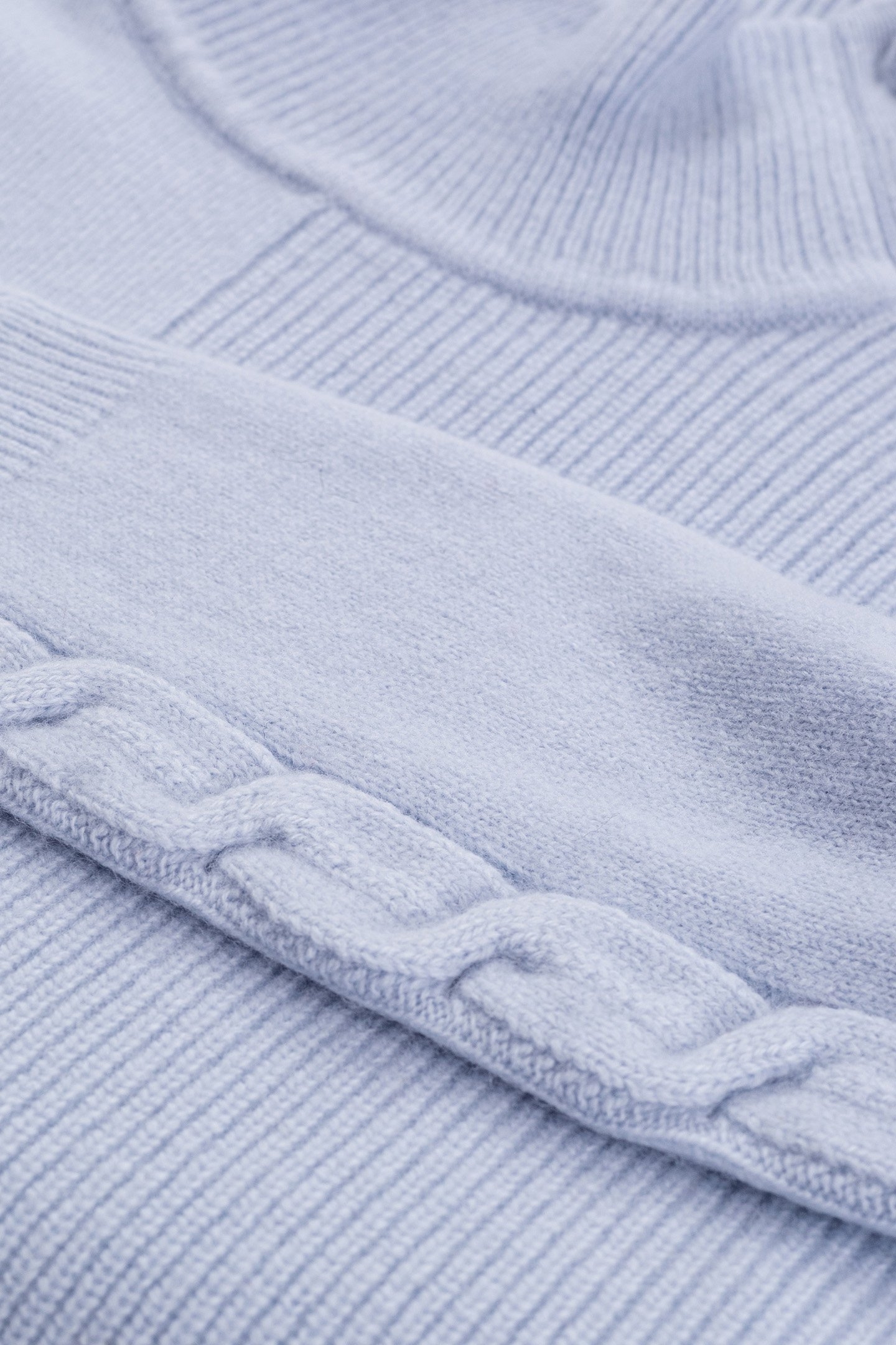 SKY BLUE STAND-UP COLLAR KNIT SWEATER WITH RHINESTONE BUTTON 4