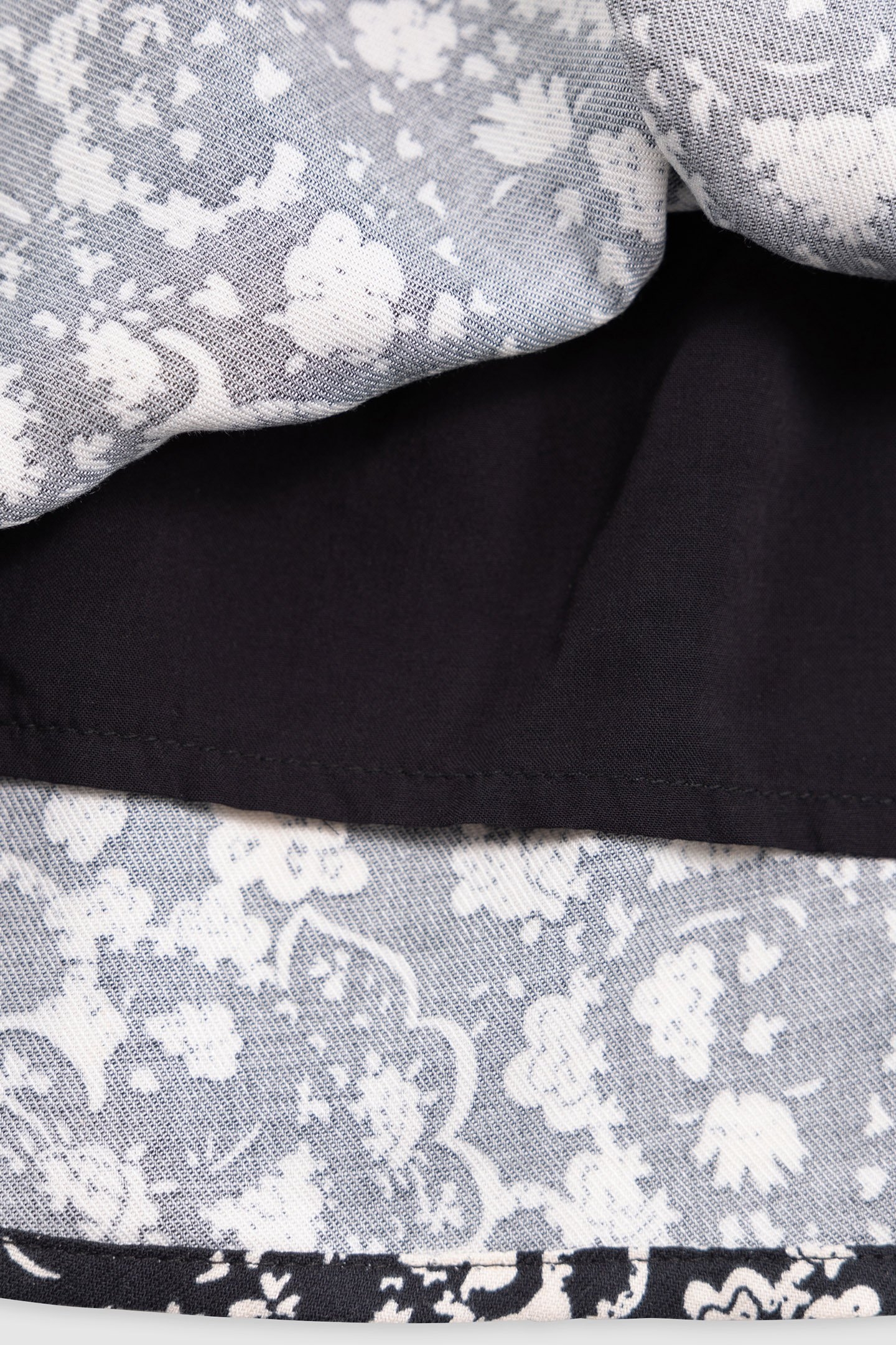 SHORT BLACK SKIRT FLORAL PRINT ROCK GIRL 5