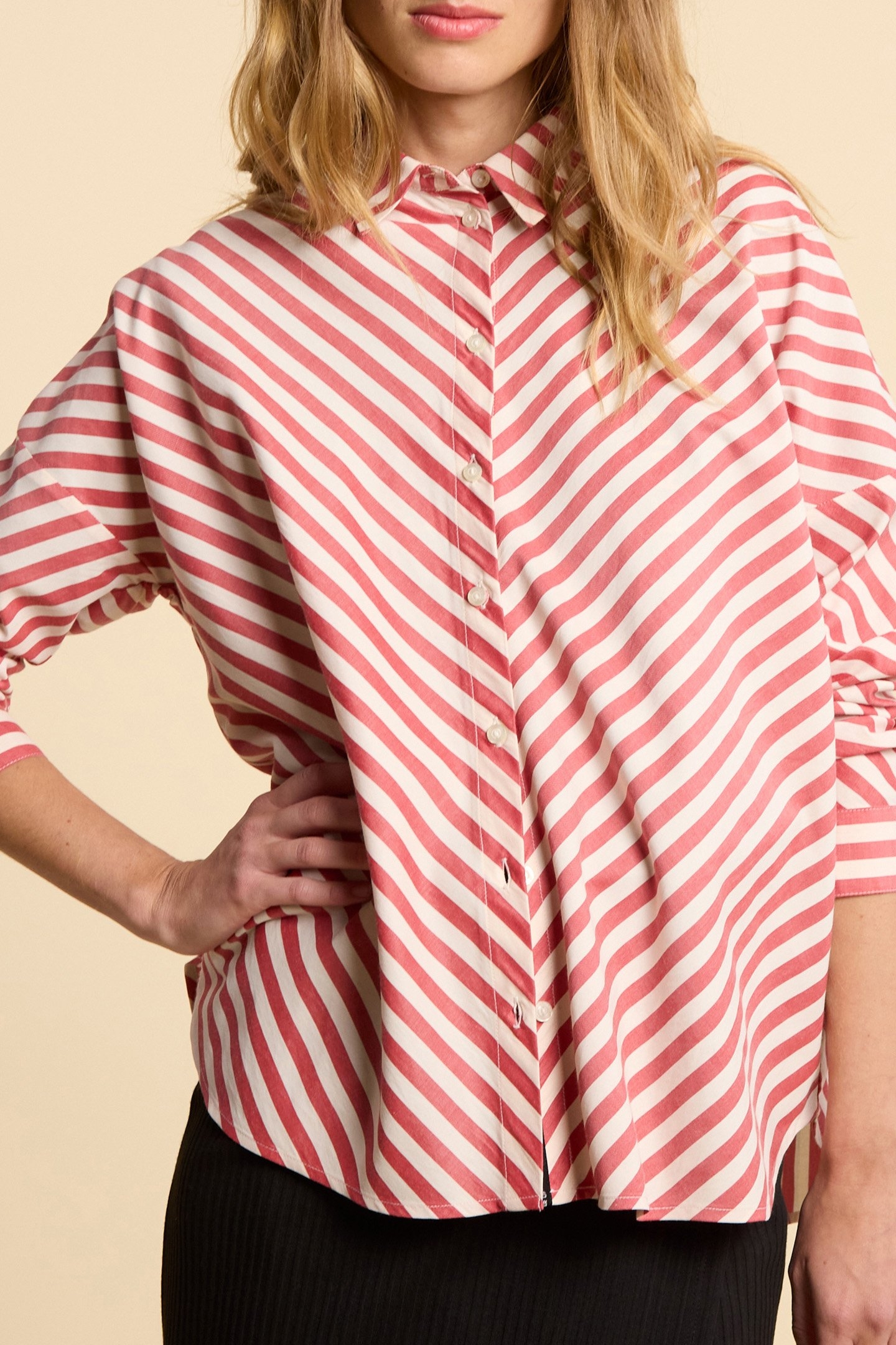 RED STRIPED SHIRT 3