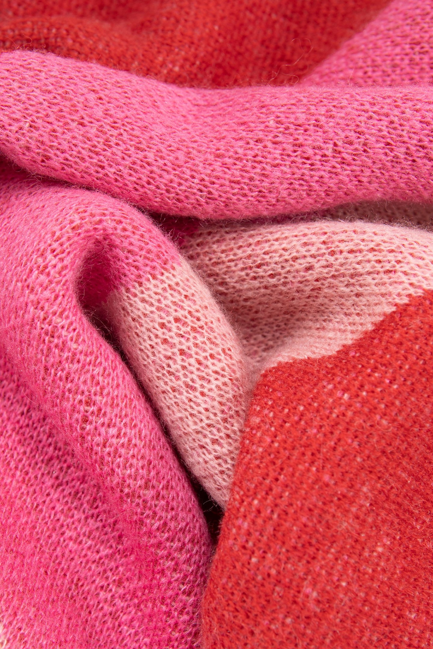 RED JACQUARD SWEATER WITH COLOR BLOCK PATTERN 6