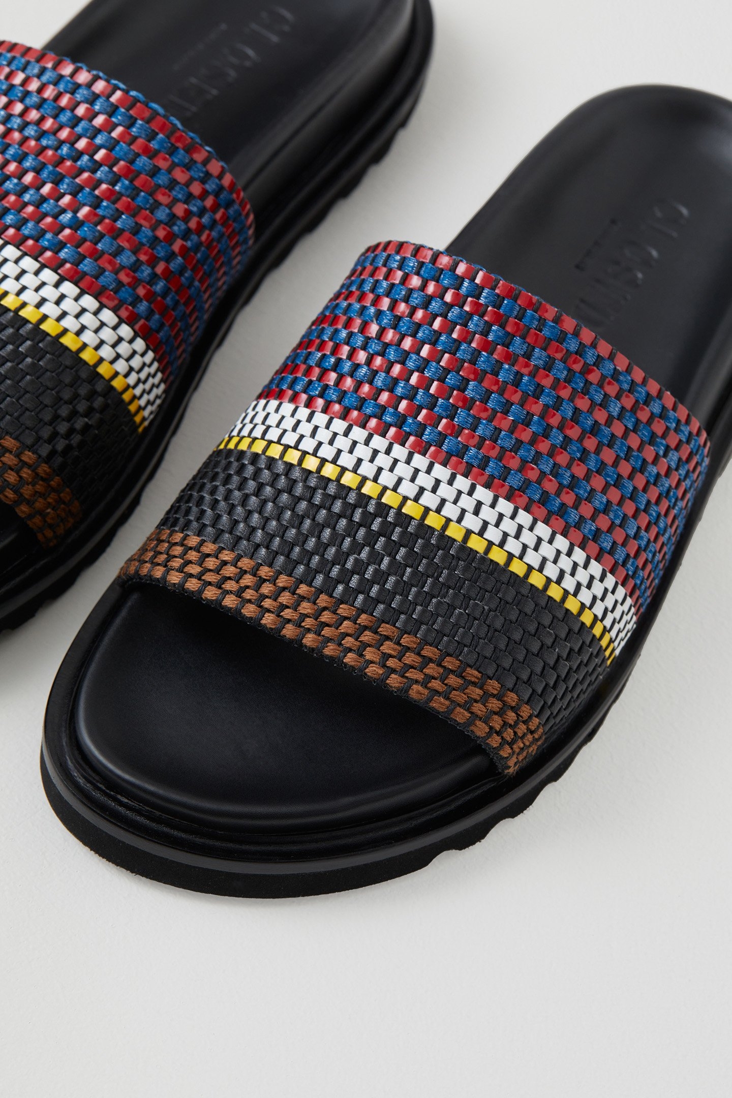 SANDAL MULTI COLOUR 4