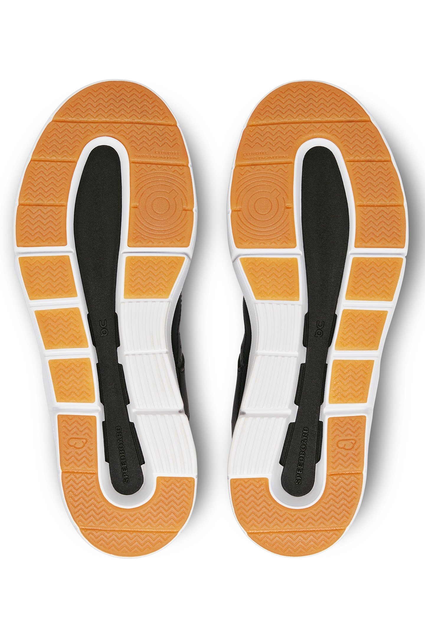 THE ROGER CLUBHOUSE 1 BLACK WHITE 5