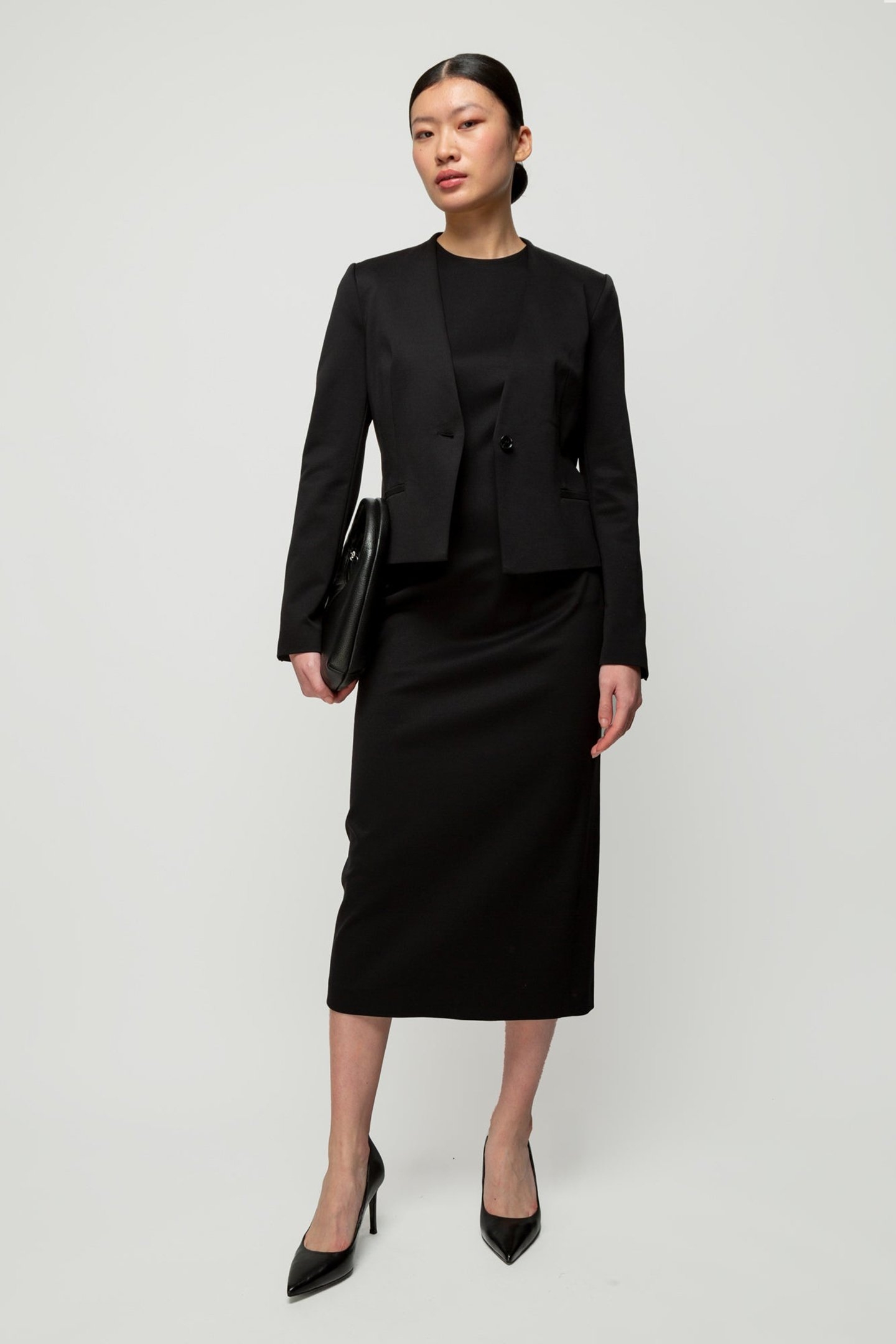 COLBERT SHORT ONE BUTTON BLACK 2