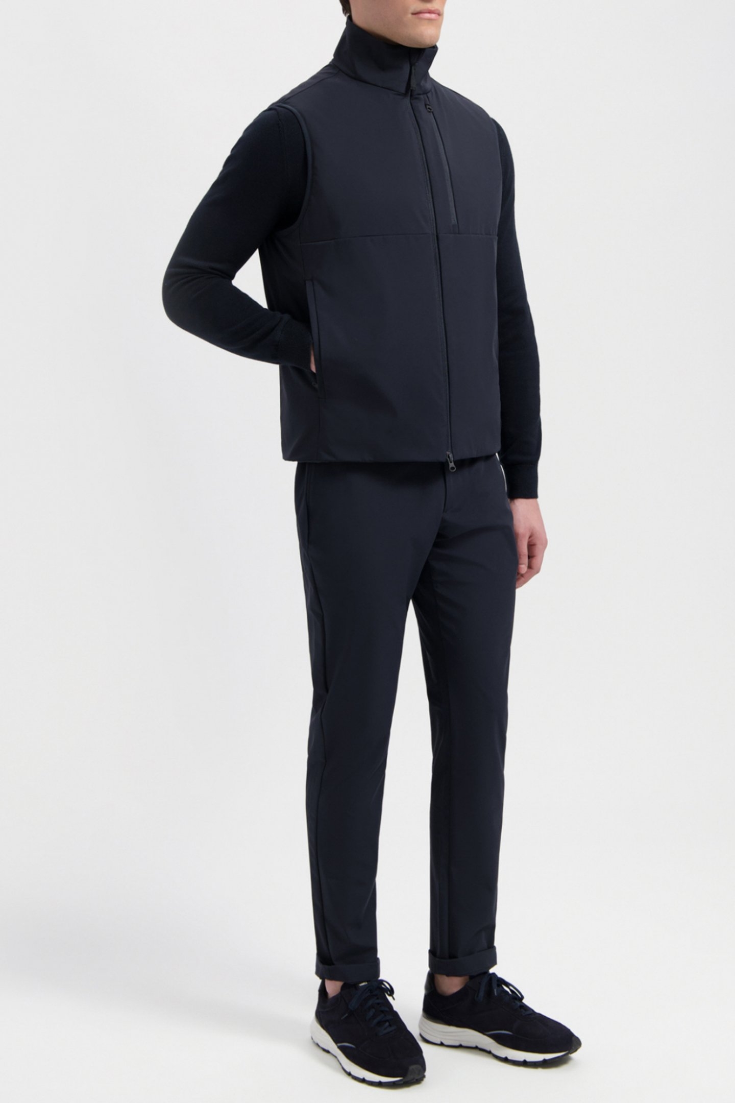 TAYLOR | TECH STRETCH VEST NIGHT BLUE 3