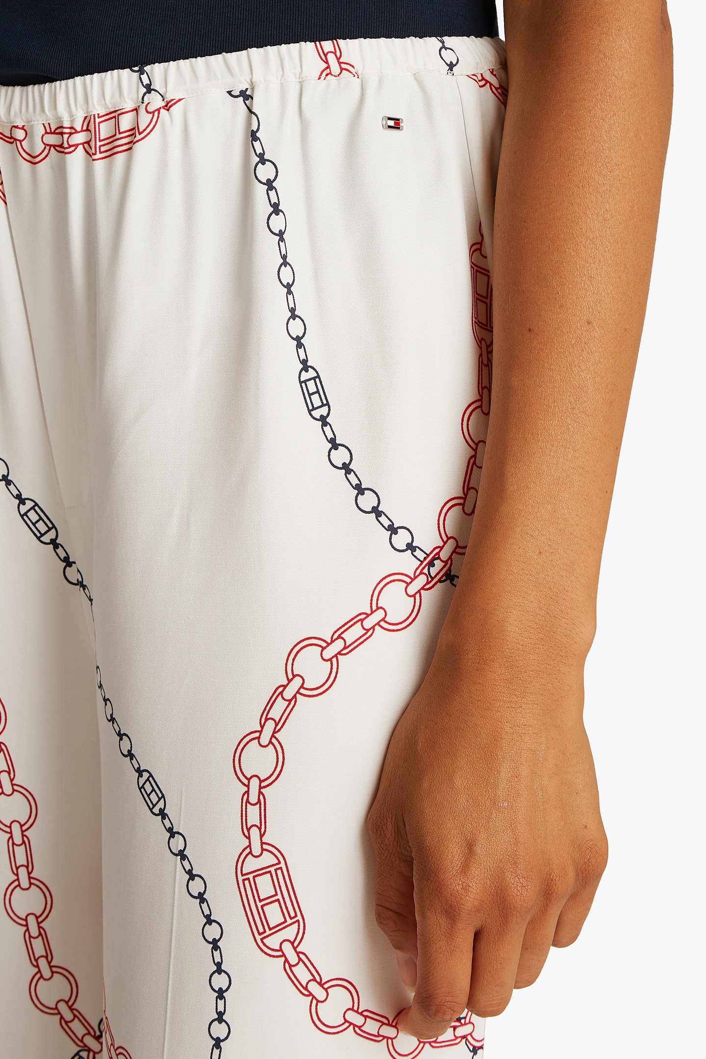 LONG LOOSE FIT PANT WHITE 6