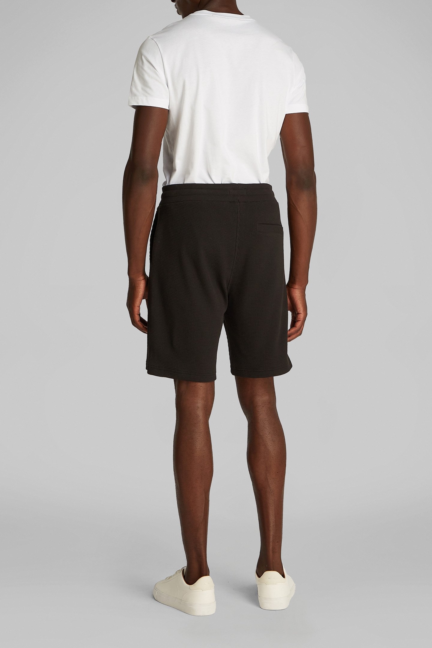 CHUNKY WAFFLE SHORT CK BLACK 3