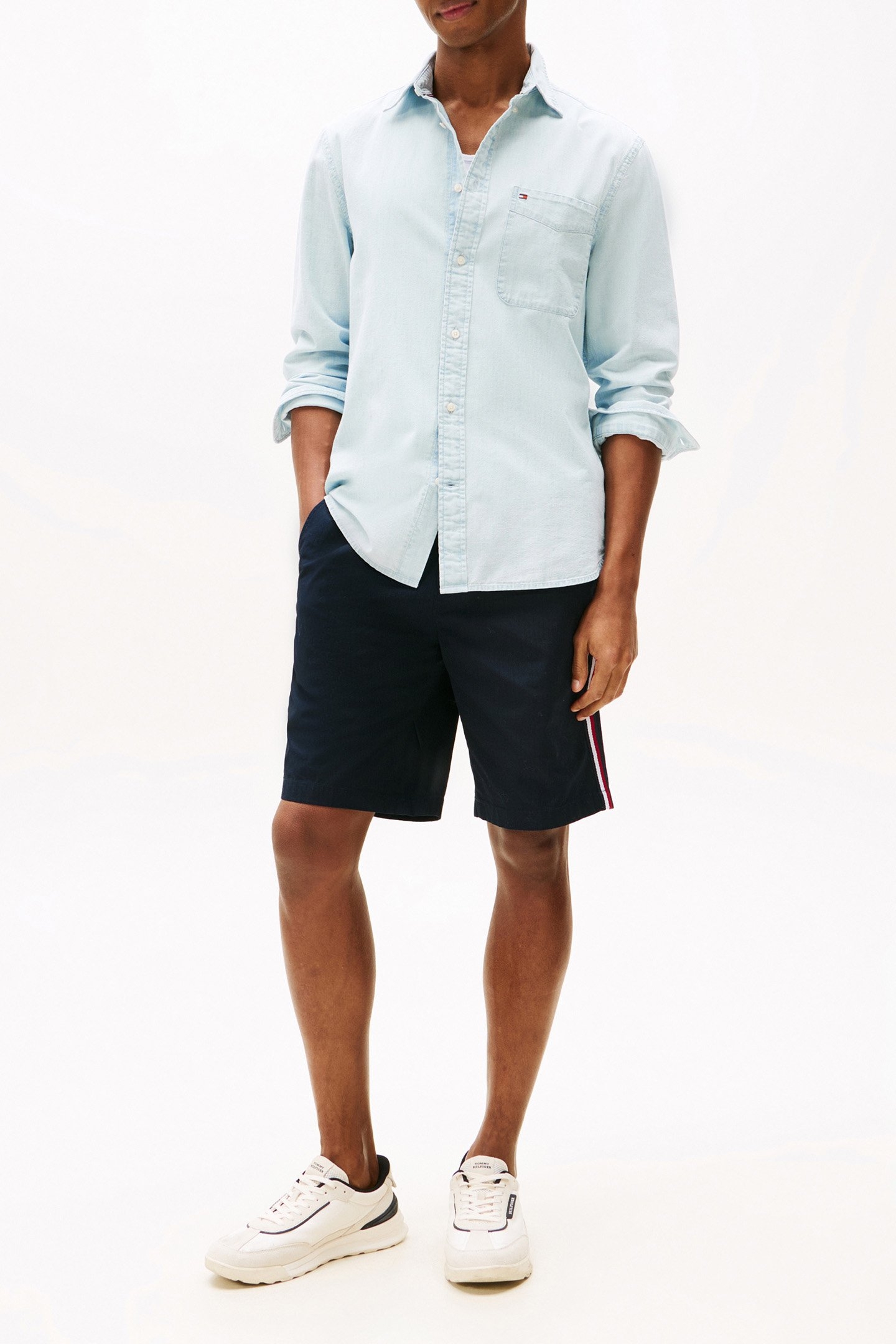 CHAMBRAY POCKET REGULAR FIT SHIRT LIGHT BLUE 2