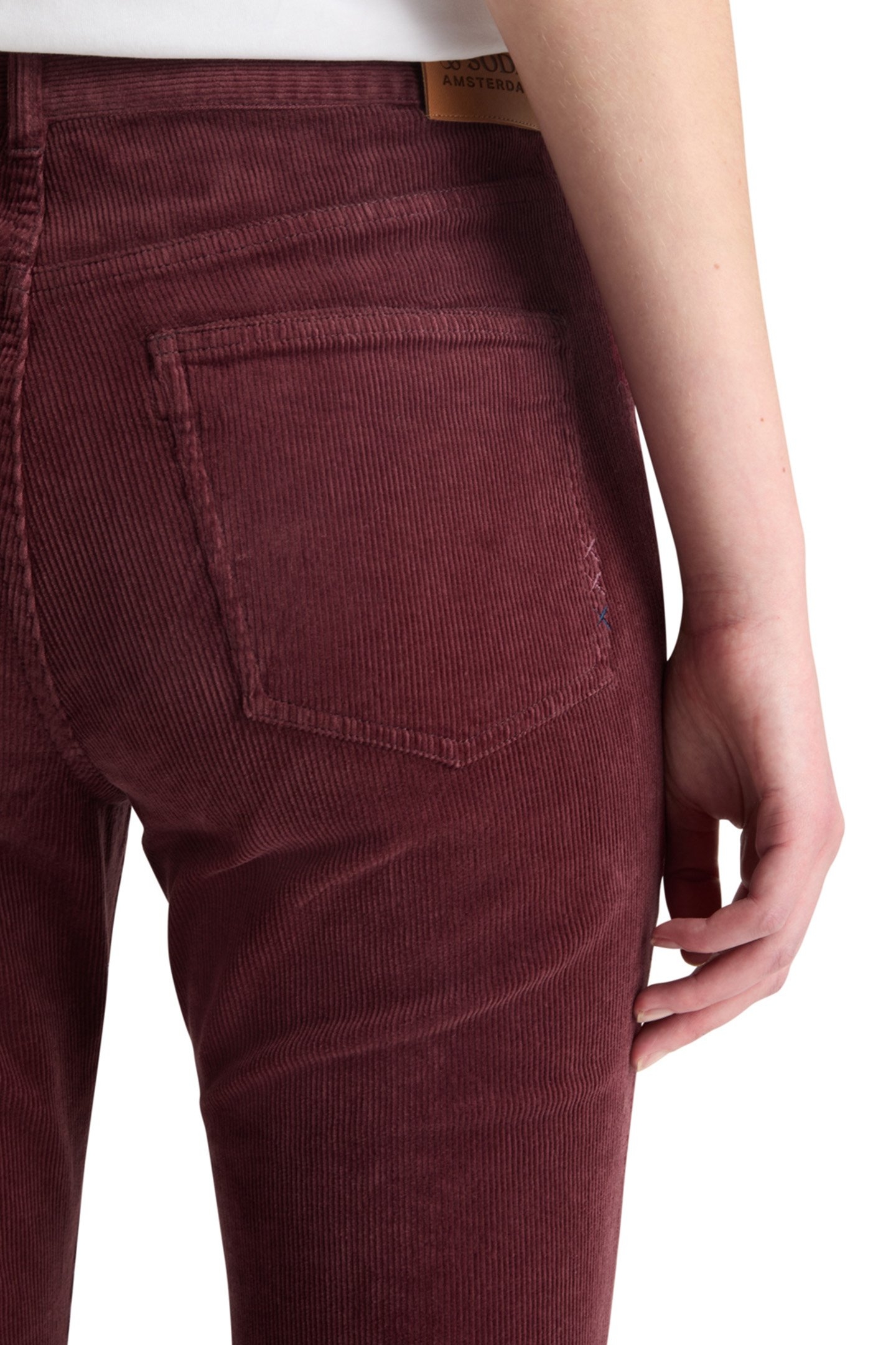 THE CHARM CLASSIC FLARED JEANS IN COLOURED STRETCH CORDUROY  8