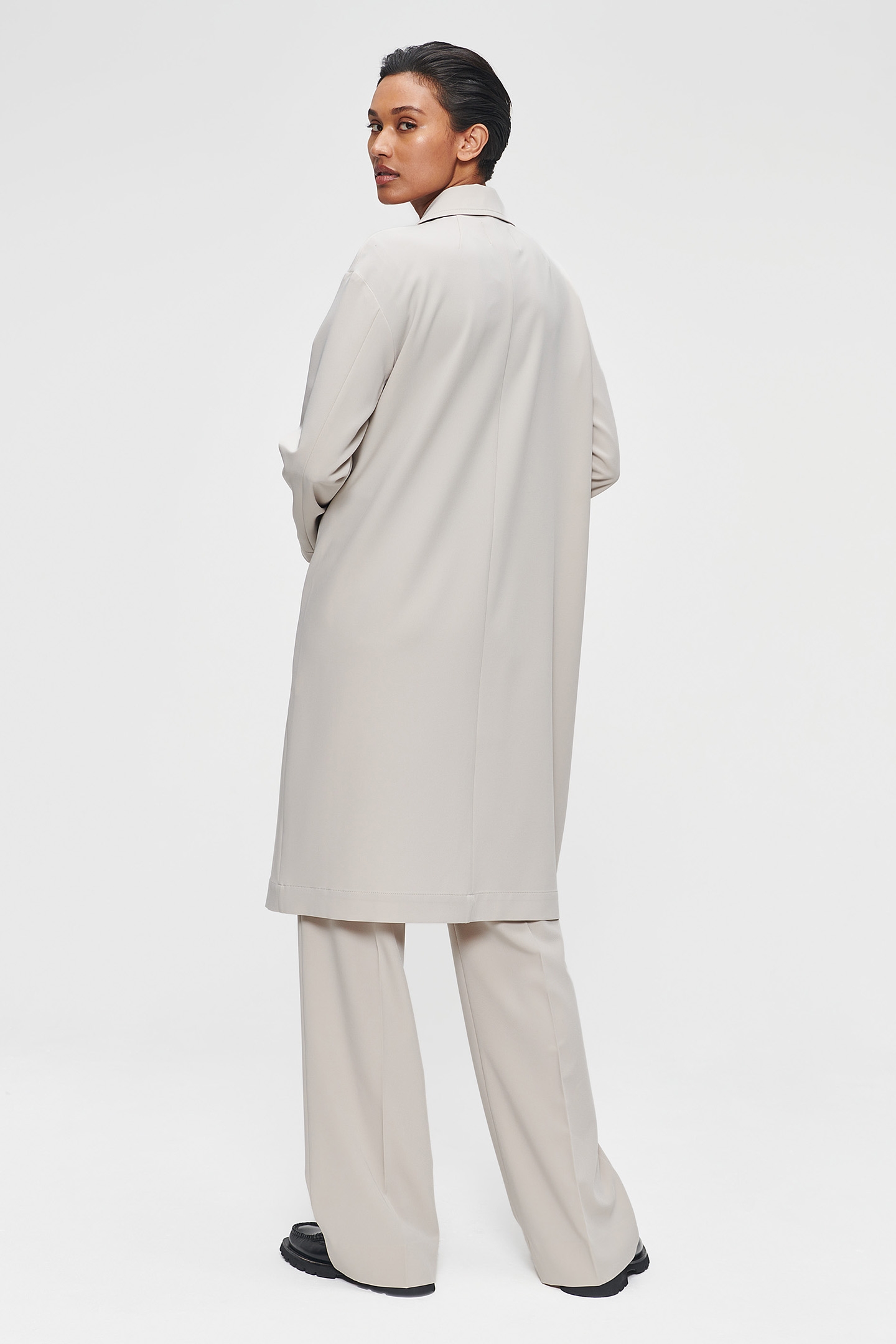 REC JAPANESE SPORTY COAT SIMPLY TAUPE 2