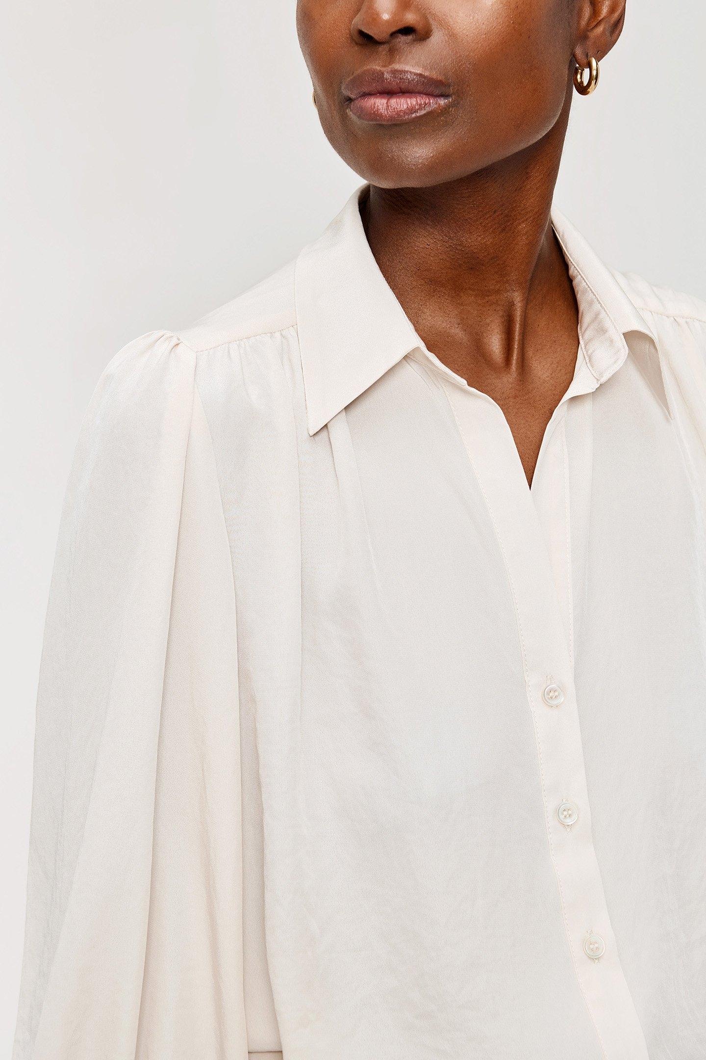 TECHNOSILK FLOWY BLOUSE OFF WHITE 4