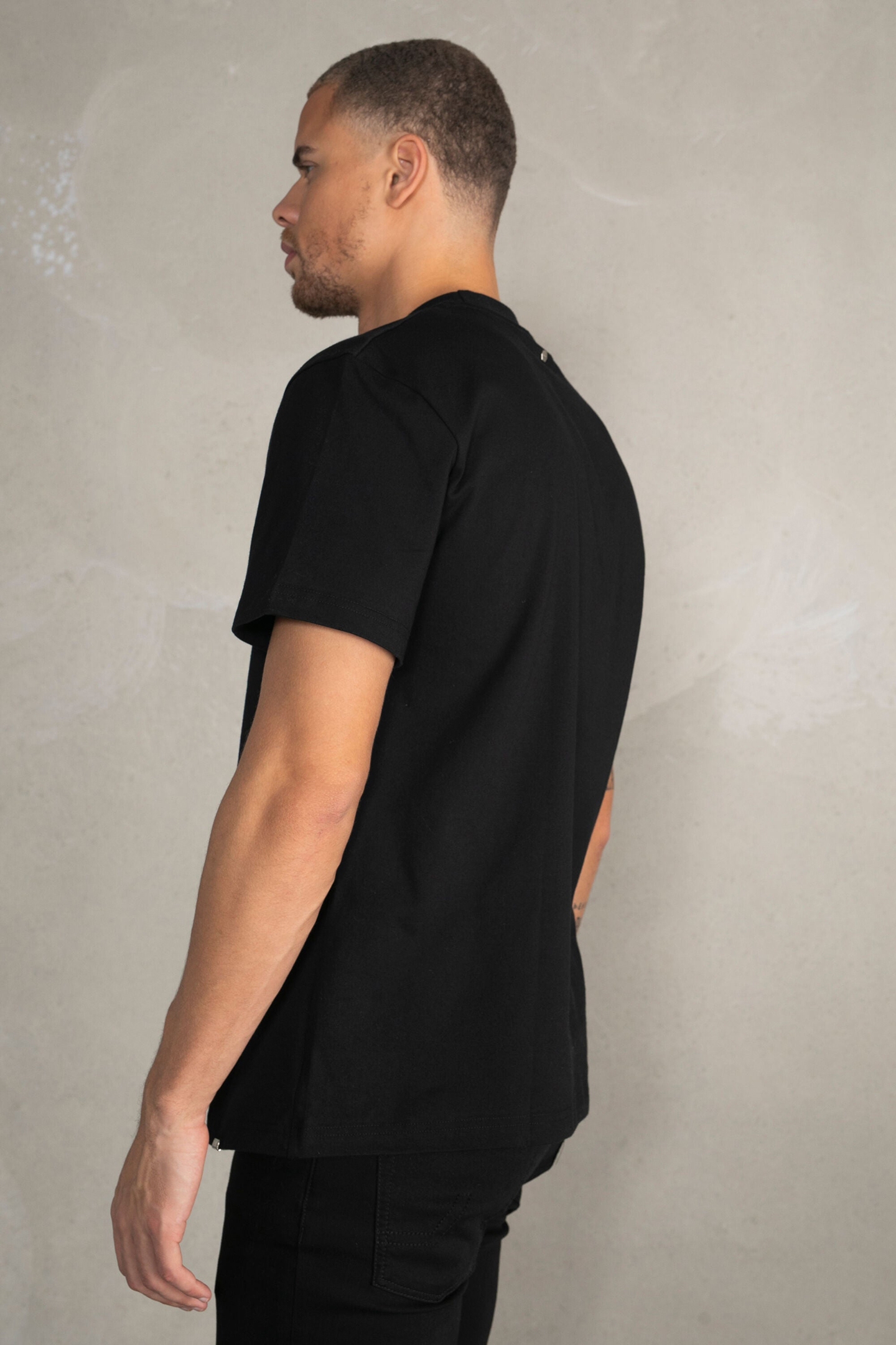 BLANKS BOX T-SHIRT JET BLACK 6